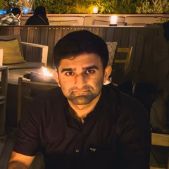 Portrait of Ajay Mamtora